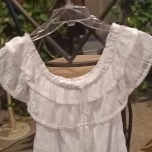 NWT NO BOUNDARIES white laced collar off-shoulder blouse Size Large (11-13)